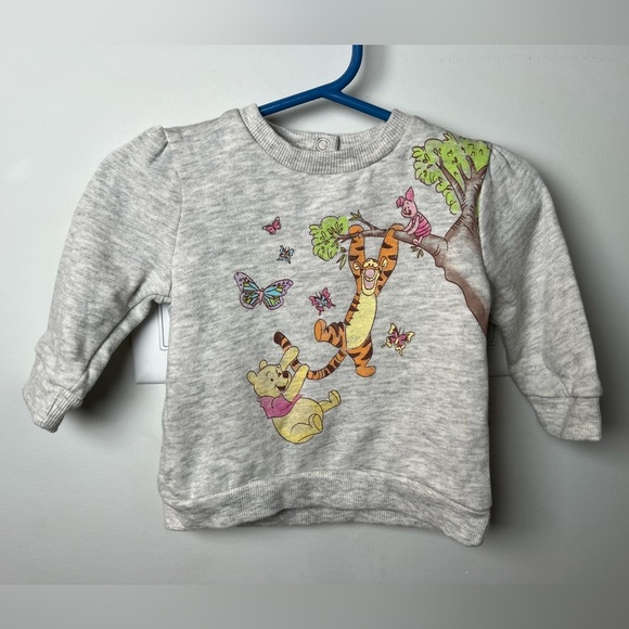 Disney Baby Grey Crewneck Sweatshirt Winnie The Pooh Piglet & Tigger Graphic 3-6 - Picture 4 of 4
